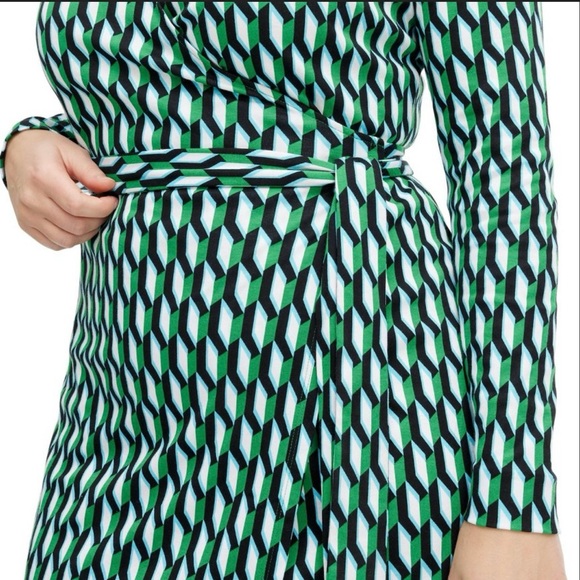 Diane Von Furstenberg x Target Arrow Geo Print Green Wrap Dress - Size L - Picture 3 of 3